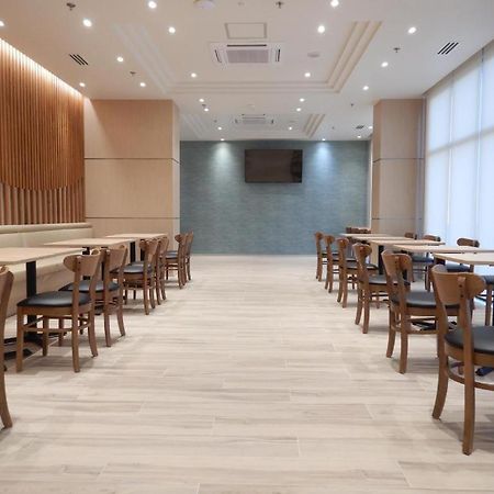 Wishton Hotel Yangon Eksteriør bilde