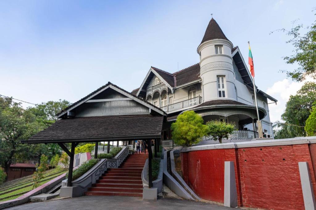 Wishton Hotel Yangon Eksteriør bilde